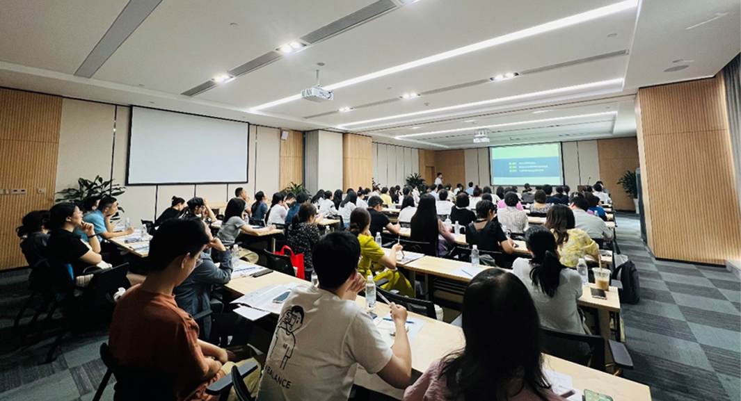304am永利集团官网集团四川公司举办主题沙龙，探讨劳动纠纷处理及纳税信用管理