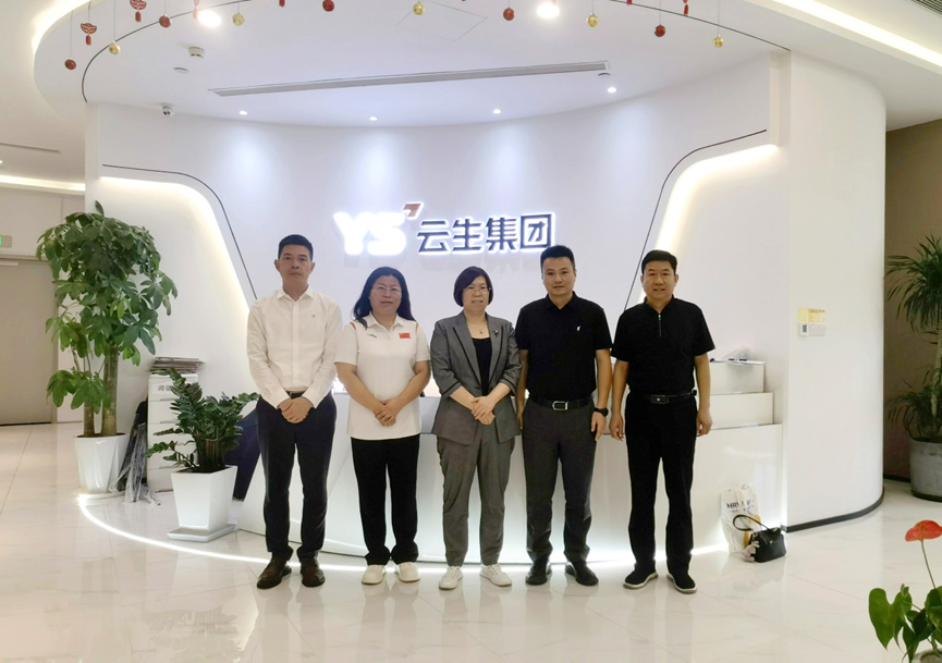 河北省石家庄市正定县领导一行莅临304am永利集团官网集团走访交流