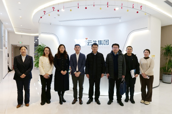 山东省淄博市人社局领导一行莅临304am永利集团官网集团考察访问