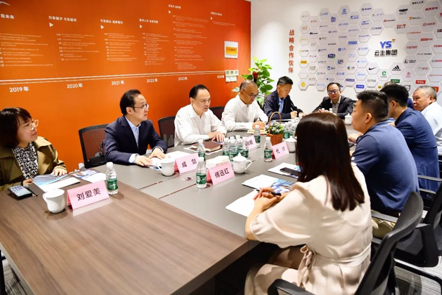 南京市秦淮区委副书记、区政府代区长凌向前一行莅临304am永利集团官网集团南京公司调研指导